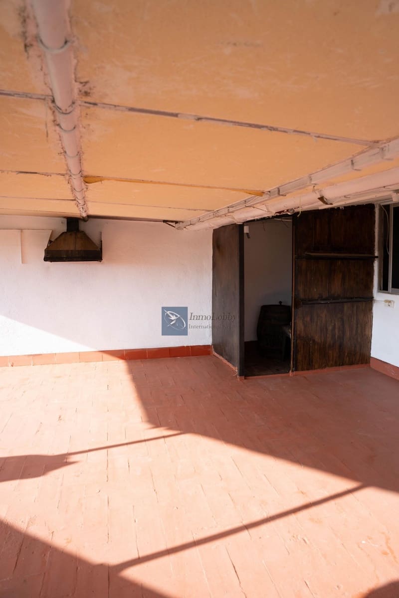 3 soveværelse Byhus til salg i Terrassa med garage - € 210.000 (Ref: 9525804)