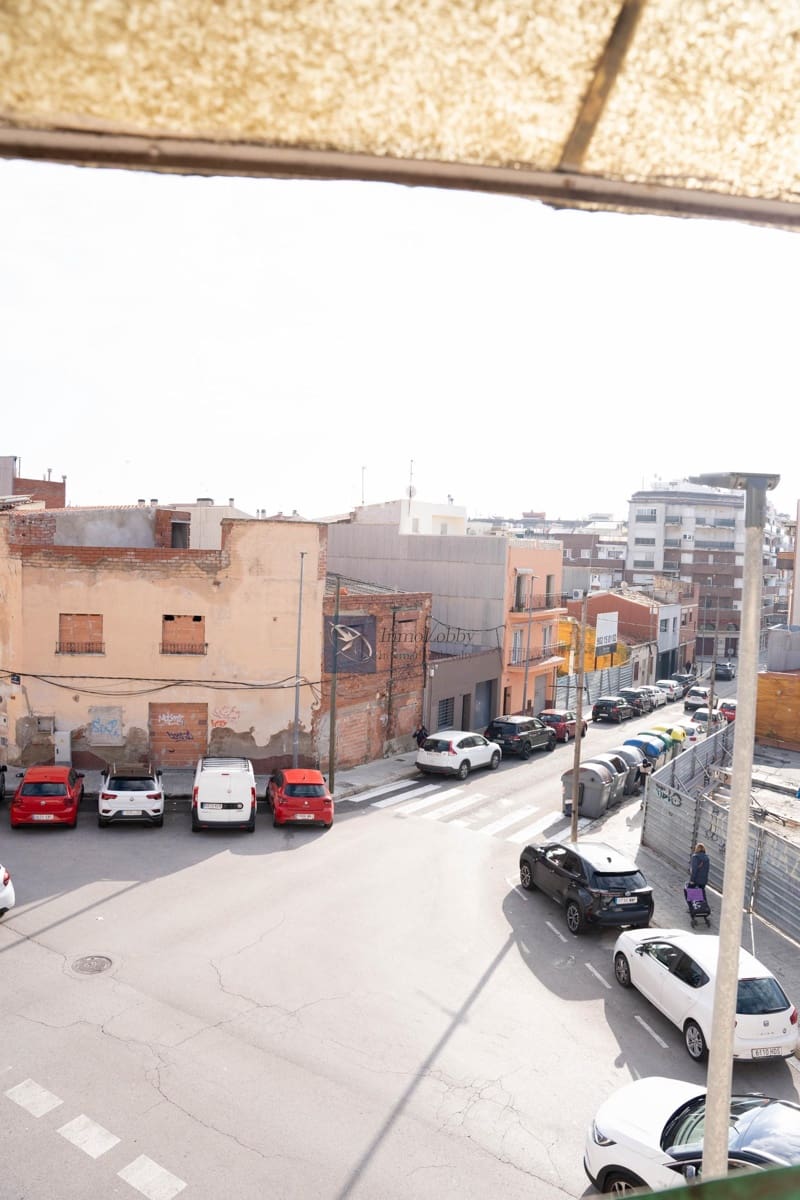 3 soveværelse Byhus til salg i Terrassa med garage - € 210.000 (Ref: 9525804)