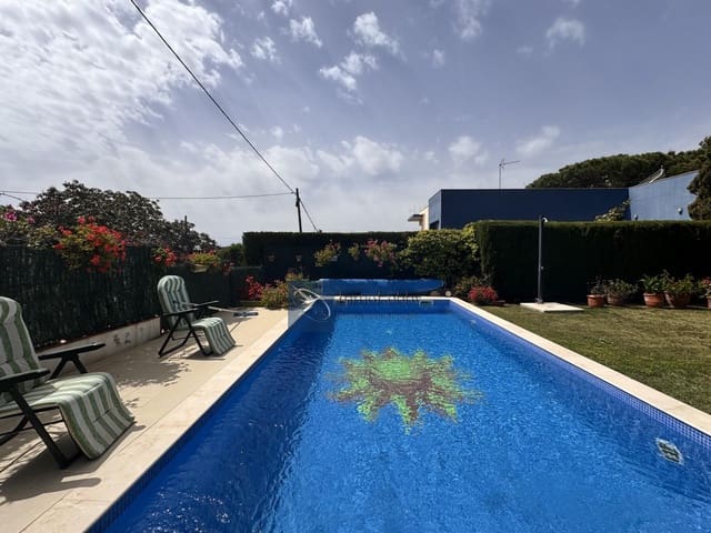 5 soveværelse Villa til salg i S'Agaro, Castell-Platja d'Aro med swimmingpool garage - € 850.000 (Ref: 9525805)