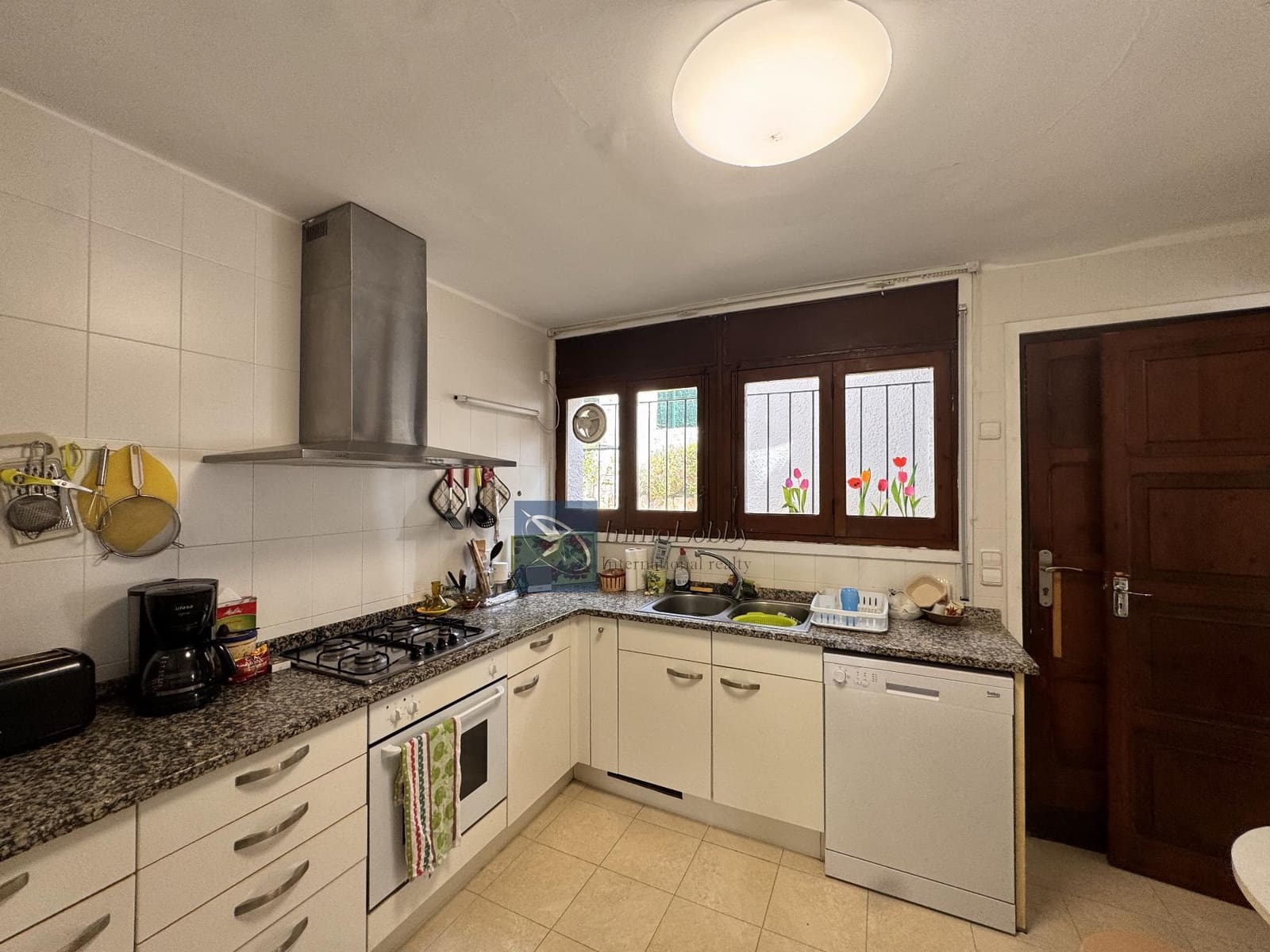 5 soveværelse Villa til salg i S'Agaro med swimmingpool garage - € 850.000 (Ref: 9525805)