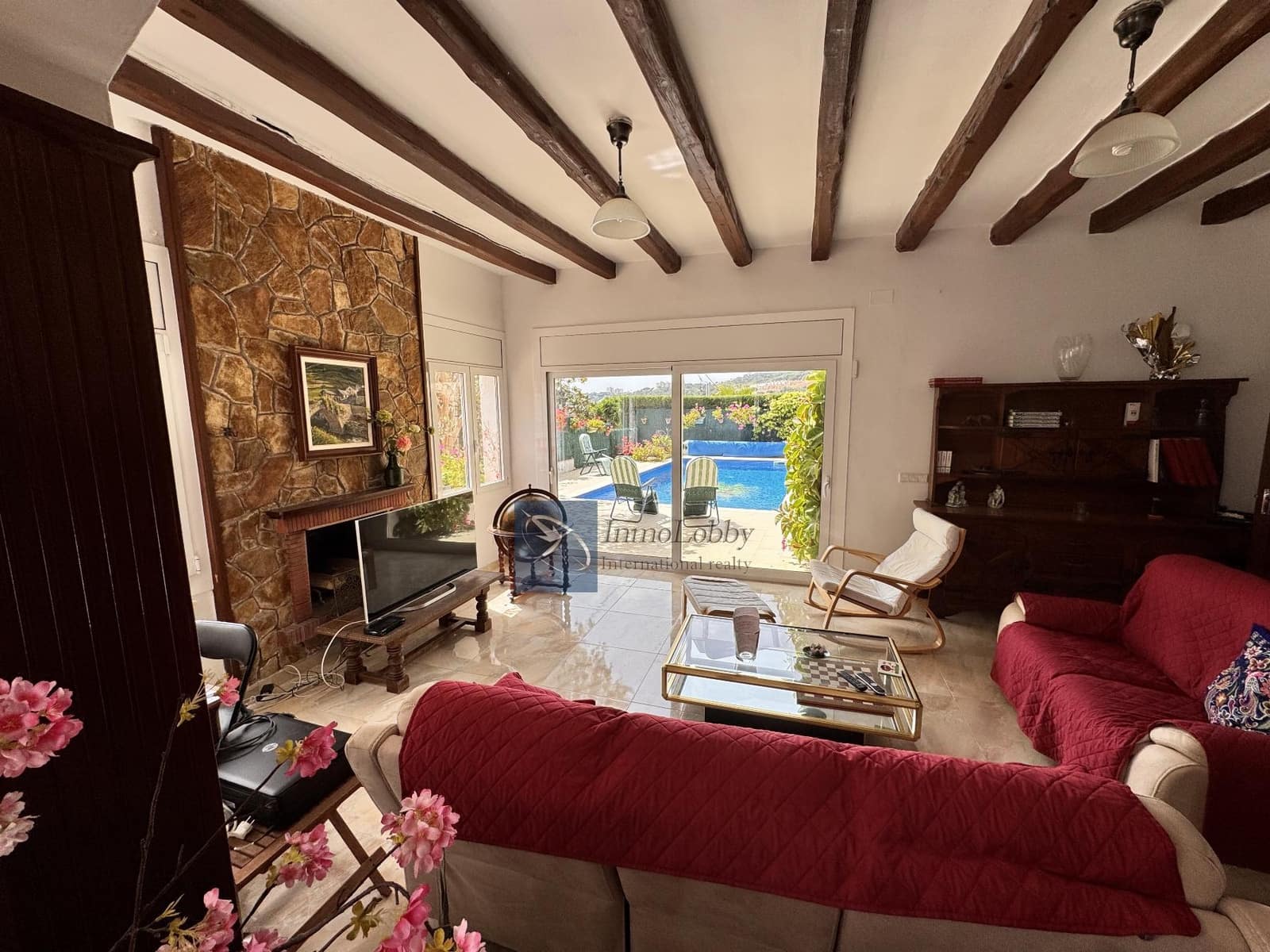 5 soveværelse Villa til salg i S'Agaro med swimmingpool garage - € 850.000 (Ref: 9525805)