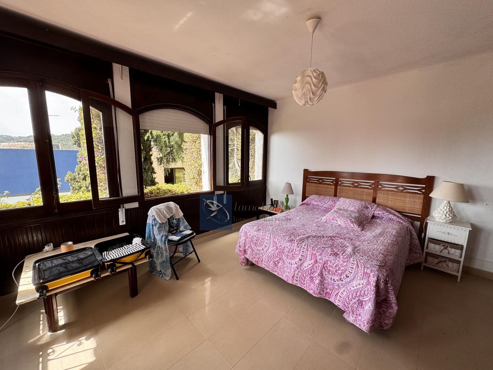 5 soveværelse Villa til salg i S'Agaro med swimmingpool garage - € 850.000 (Ref: 9525805)