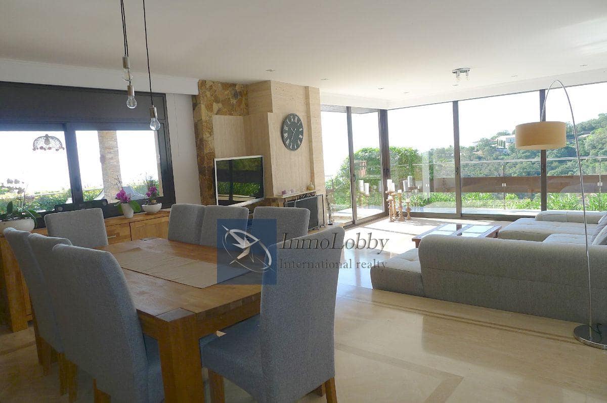 5 bedroom Villa for holiday rental in Platja d'Aro with pool garage - € 20,000 (Ref: 9559899)