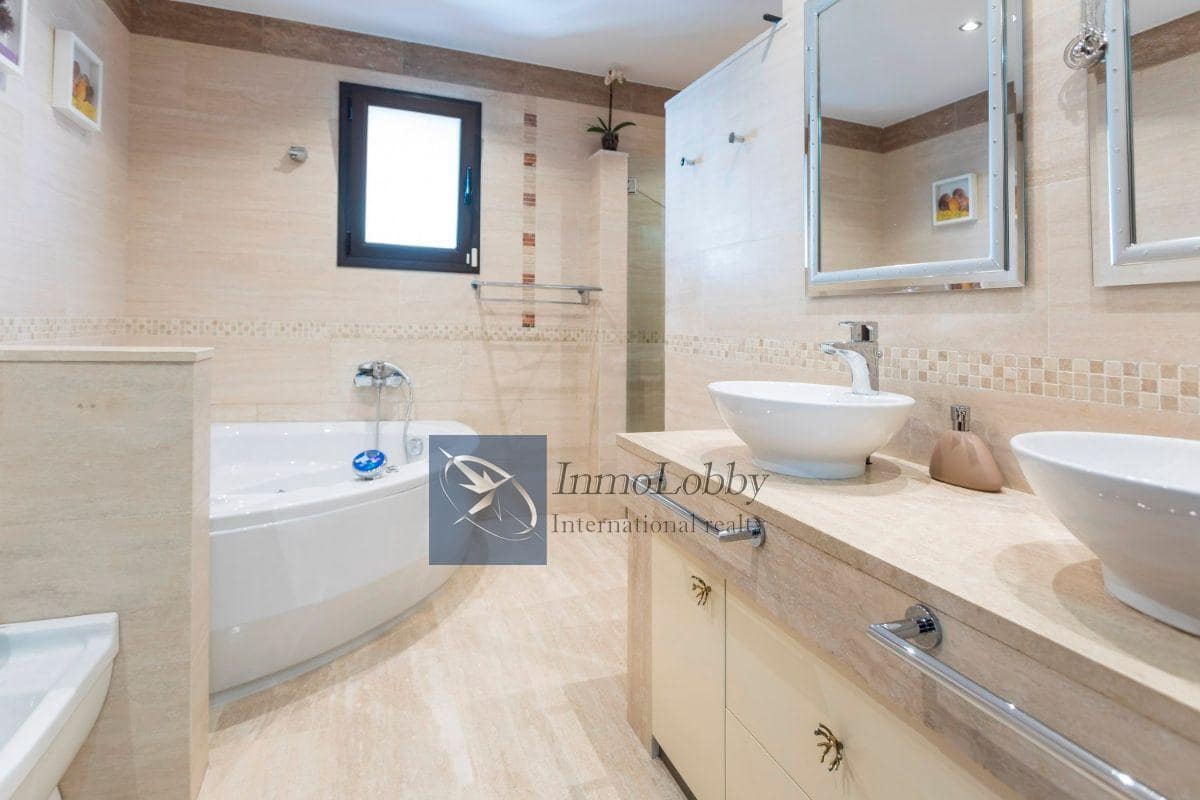 5 bedroom Villa for holiday rental in Platja d'Aro with pool garage - € 20,000 (Ref: 9559899)