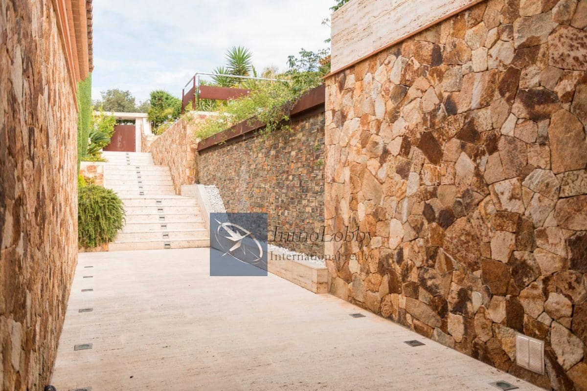 5 bedroom Villa for holiday rental in Platja d'Aro with pool garage - € 20,000 (Ref: 9559899)