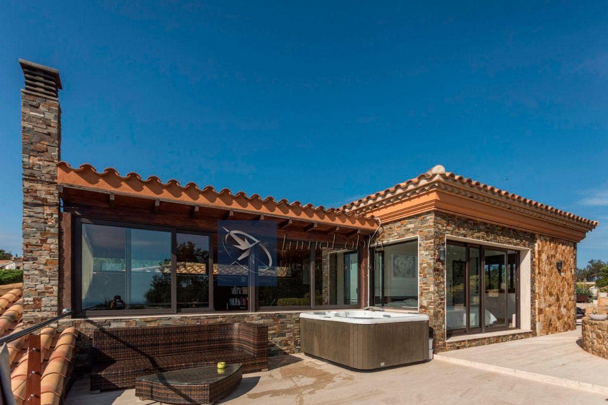 5 bedroom Villa for holiday rental in Platja d'Aro with pool garage - € 20,000 (Ref: 9559899)