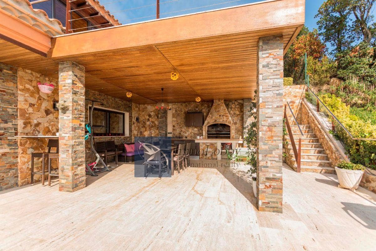 5 bedroom Villa for rent in Platja d'Aro with pool garage - € 20,000 (Ref: 9559900)