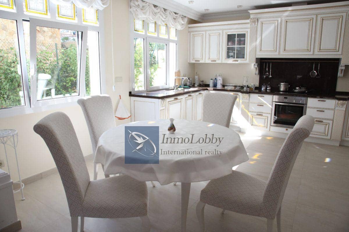 4 quarto Moradia para arrendar em Castell-Platja d'Aro com piscina garagem - 9 000 € (Ref: 9575370)