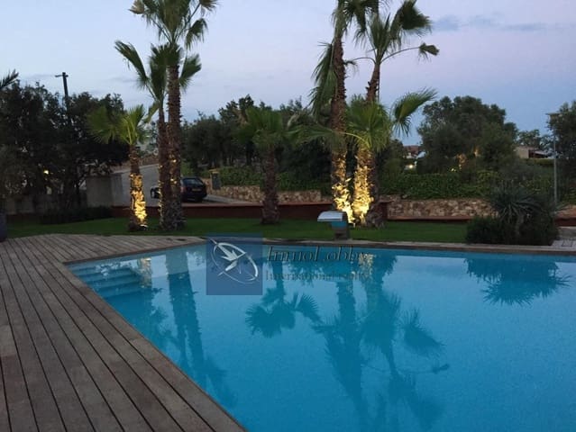 6 makuuhuone Huvila myytävänä paikassa Platja d'Aro, Castell-Platja d'Aro mukana uima-altaan 
autotalli - 3 100 000 € (Ref: 9598390)