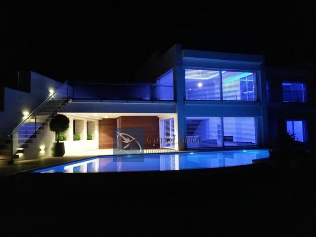 6 makuuhuone Huvila myytävänä paikassa Platja d'Aro, Castell-Platja d'Aro mukana uima-altaan 
autotalli - 3 100 000 € (Ref: 9598390)