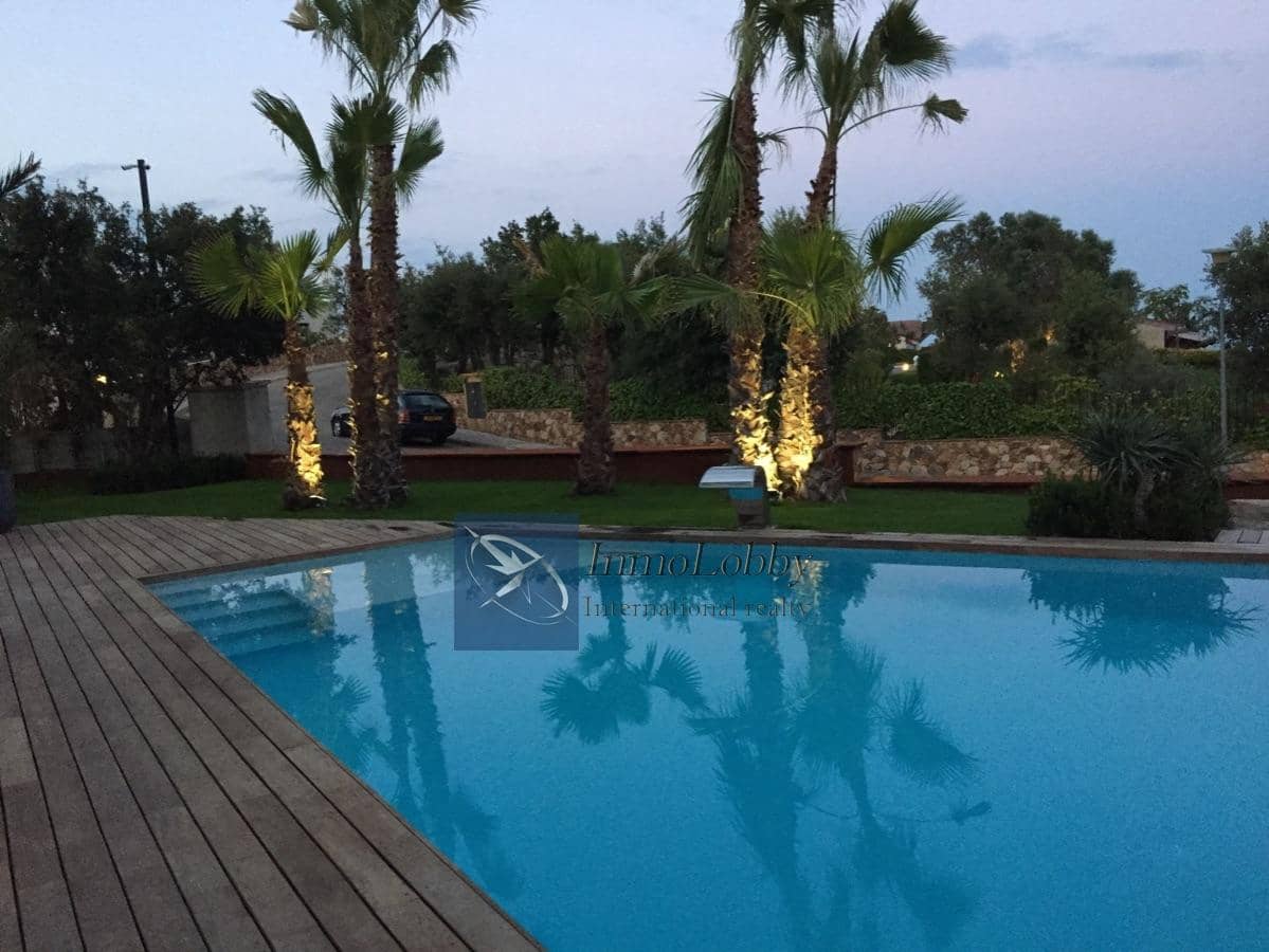 6 bedroom Villa for sale in Platja d'Aro with pool garage - € 3,100,000 (Ref: 9598390)