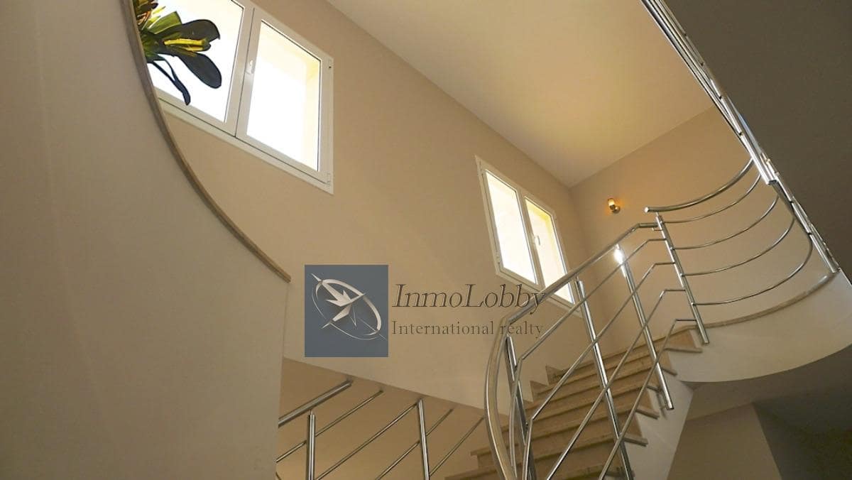 6 makuuhuone Huvila myytävänä paikassa Platja d'Aro mukana uima-altaan 
autotalli - 1 600 000 € (Ref: 9598393)