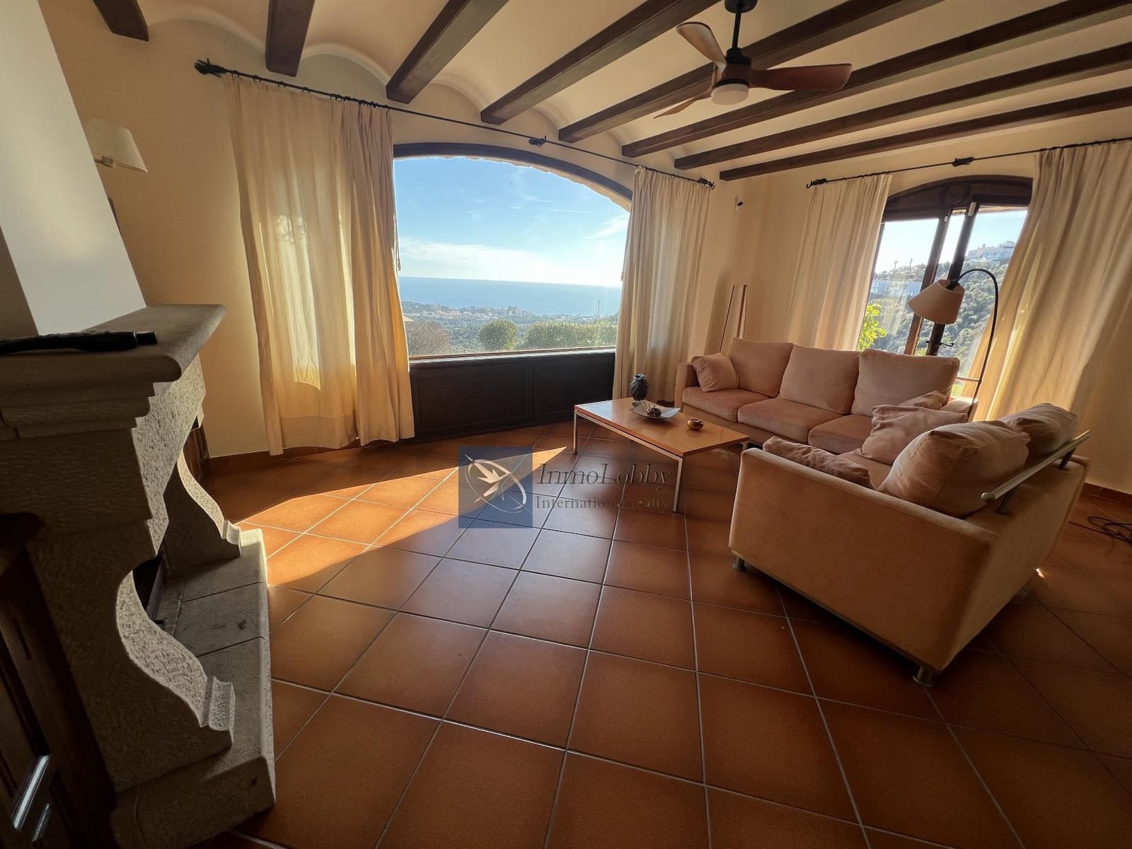 4 sypialnia Willa na kwatery wakacyjne w Platja d'Aro z basenem garażem - 14 500 € (Ref: 9624275)