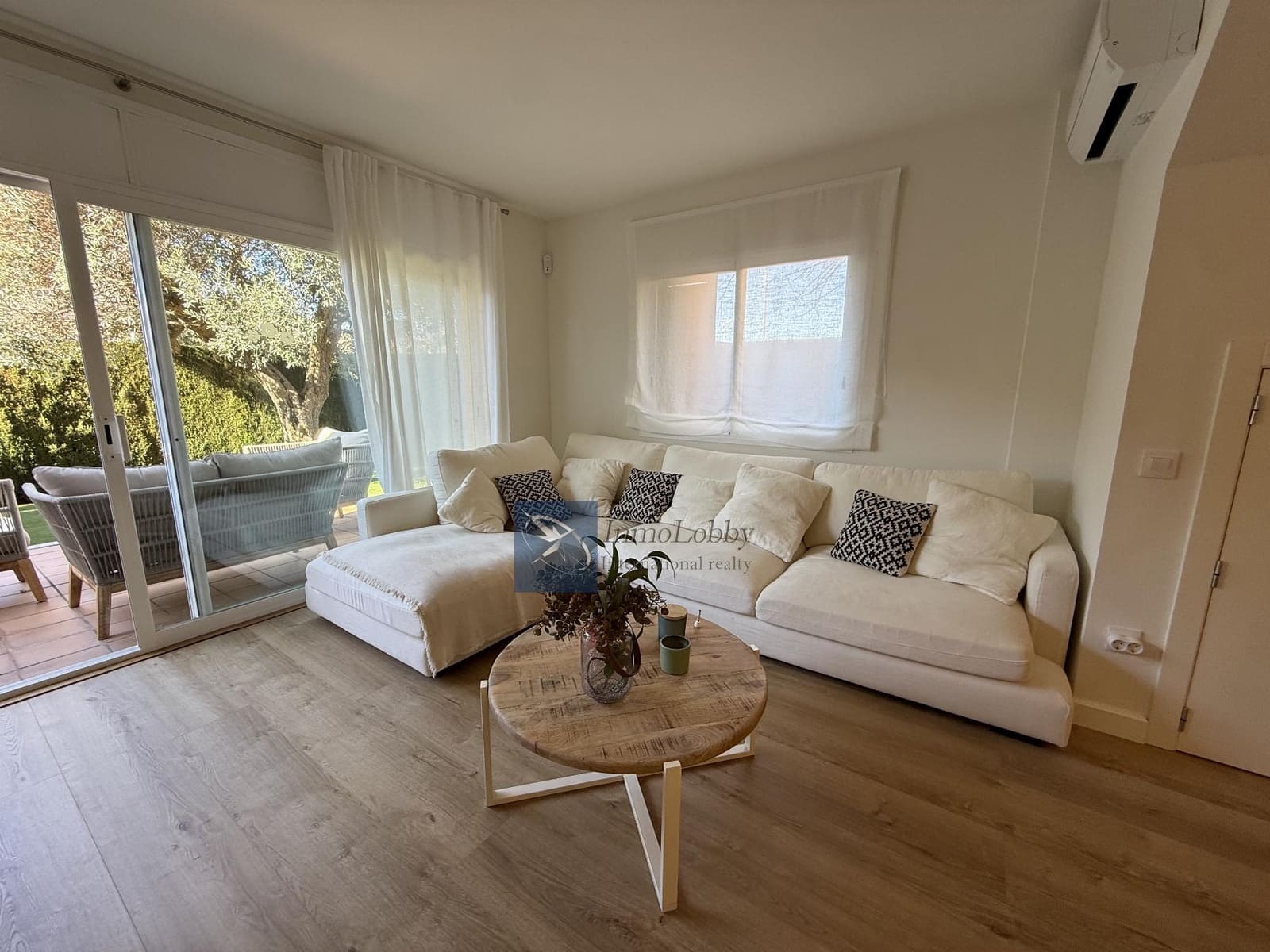 3 sypialnia Dom blizniak do wynajęcia w S'Agaro z basenem - 5 600 € (Ref: 9646260)