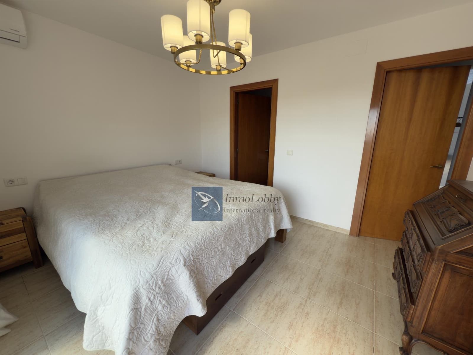 3 Zimmer Haus zu verkaufen in S'Agaro mit Pool Garage - 560.000 € (Ref: 9646261)