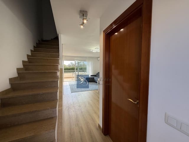 3 soveværelse Byhus til salg i S'Agaro, Castell-Platja d'Aro med swimmingpool garage - € 560.000 (Ref: 9646261)