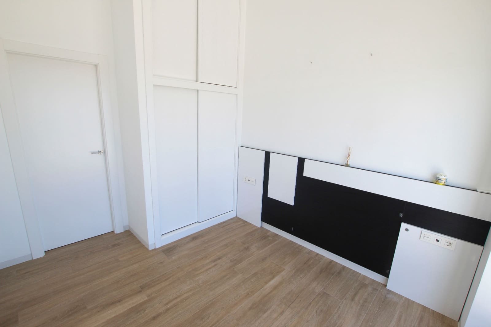 3 bedroom Villa for sale in Polop with pool garage - € 559,000 (Ref: 10039200)