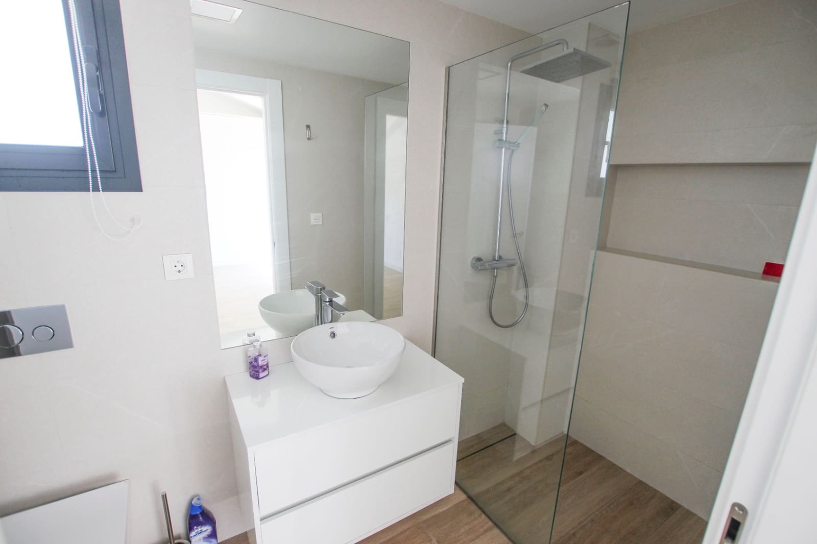 3 bedroom Villa for sale in Polop with pool garage - € 559,000 (Ref: 10039200)
