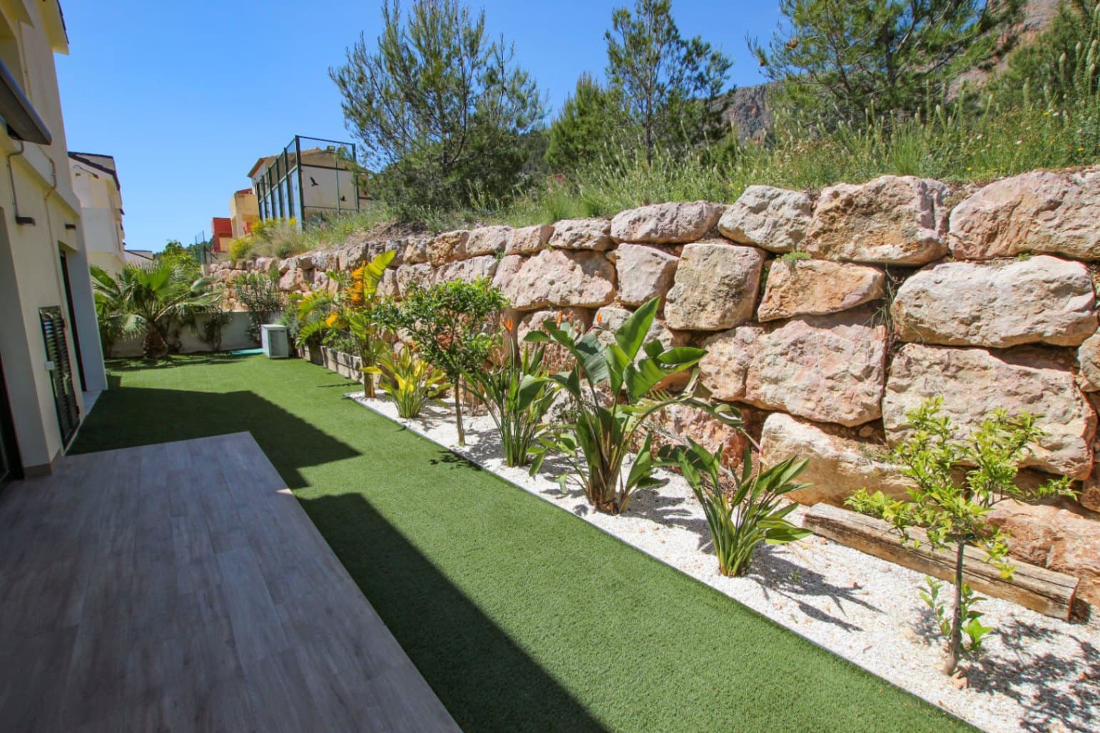 3 bedroom Villa for sale in Polop with pool garage - € 559,000 (Ref: 10039200)