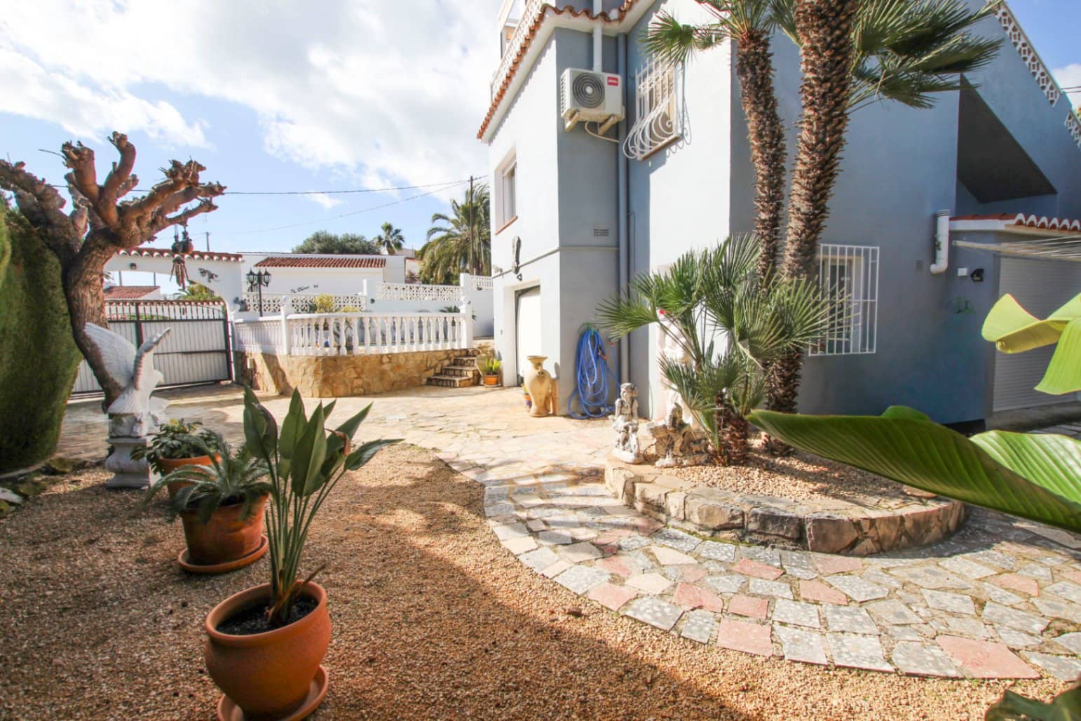 3 bedroom Villa for sale in Calpe / Calp with pool garage - € 540,000 (Ref: 10039202)