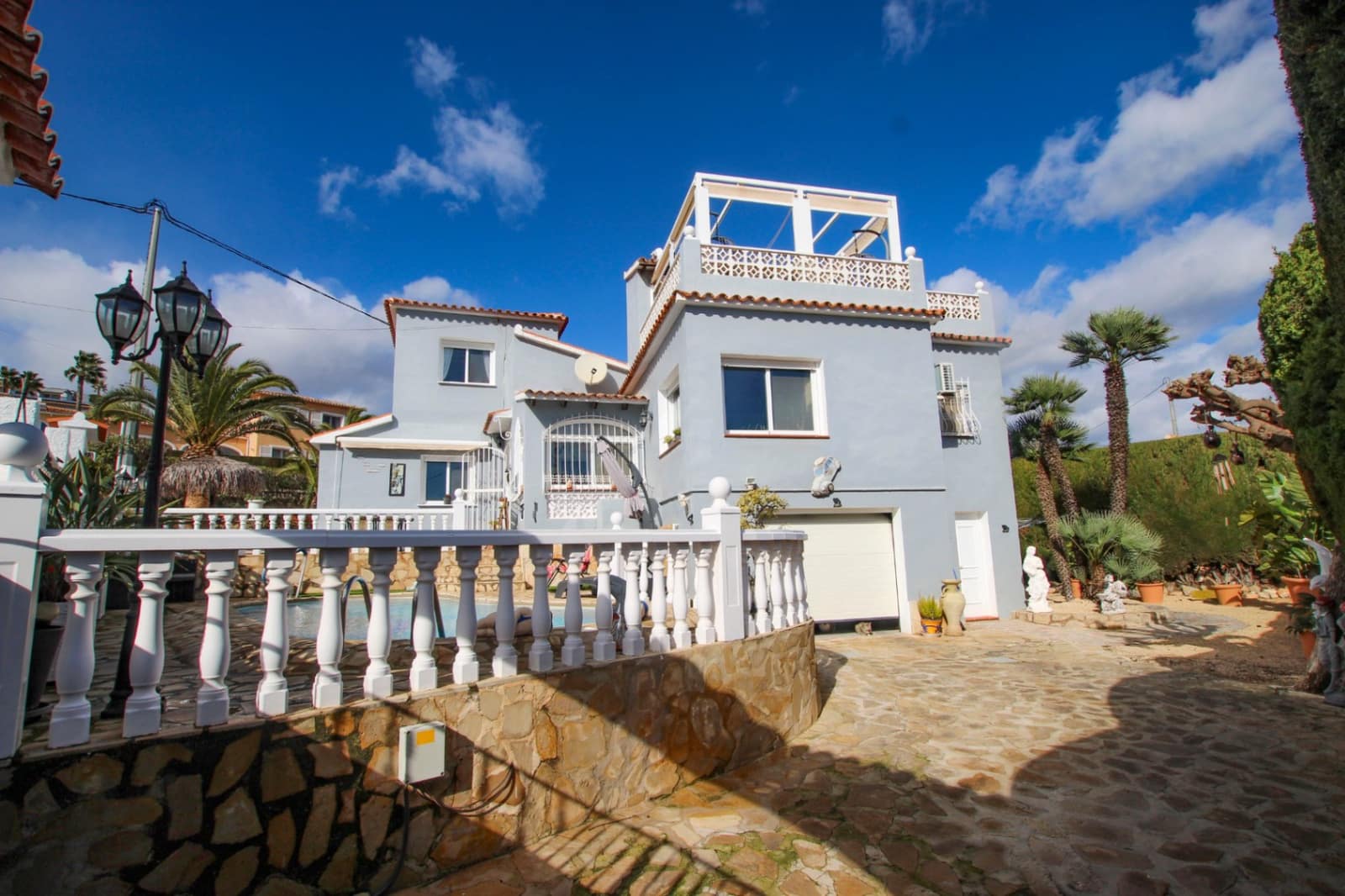 3 bedroom Villa for sale in Calpe / Calp with pool garage - € 540,000 (Ref: 10039202)