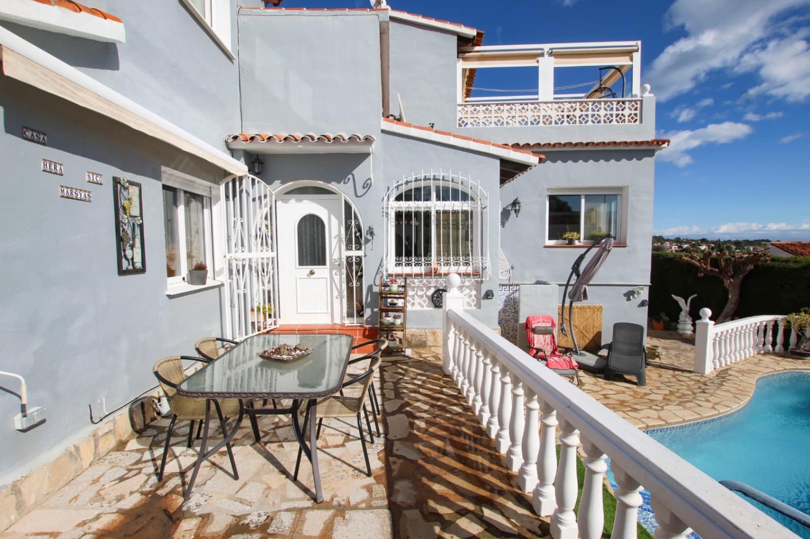 3 bedroom Villa for sale in Calpe / Calp with pool garage - € 540,000 (Ref: 10039202)