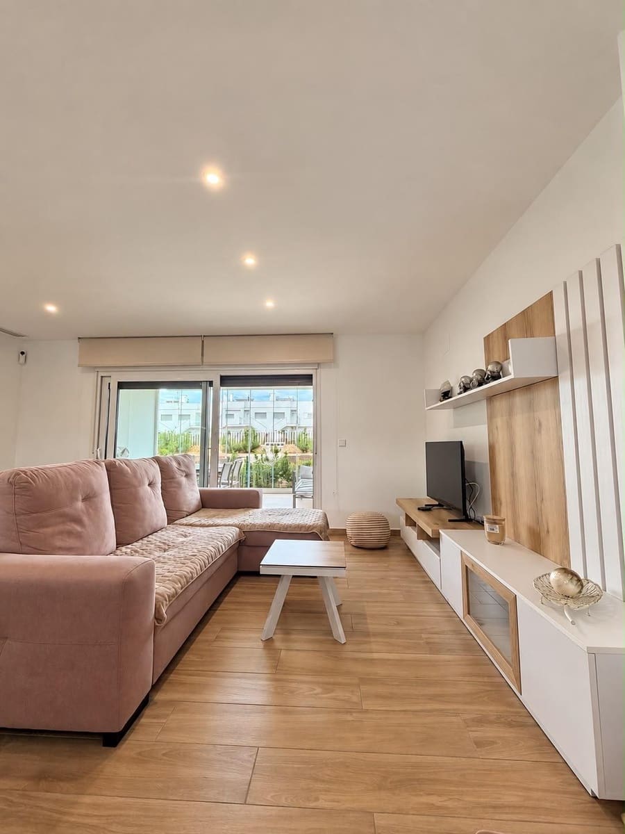 2 bedroom Bungalow for sale in Orihuela with pool garage - € 285,000 (Ref: 10156041)