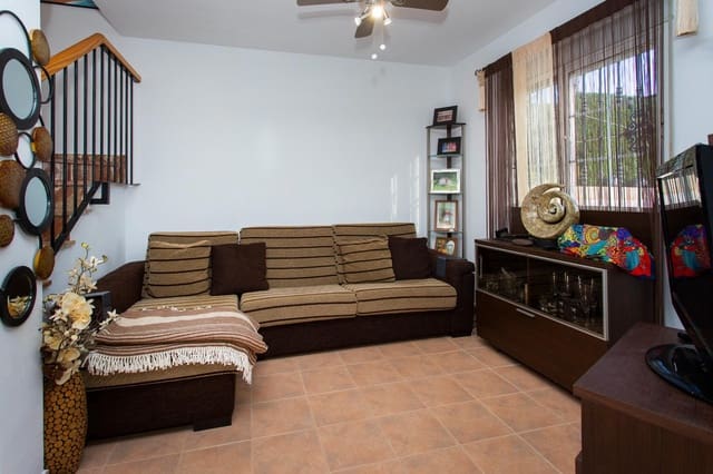 2 slaapkamer Huis te koop in Orihuela Costa, Orihuela met zwembad - € 185.000 (Ref: 9589356)