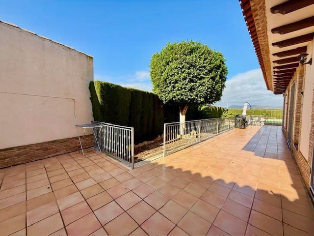 3 camera da letto Villa in vendita in Avileses con garage - 375.000 € (Rif: 9589399)