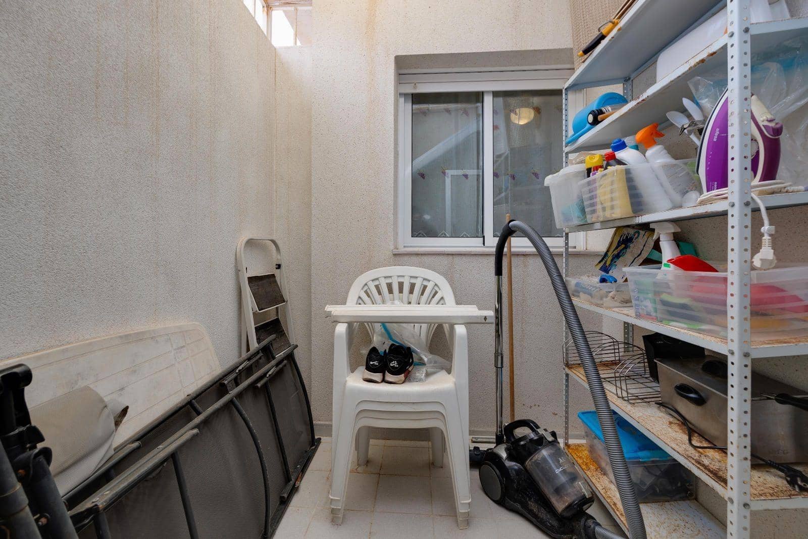 2 makuuhuone Bungalow myytävänä paikassa Torrevieja - 139 969 € (Ref: 9589421)