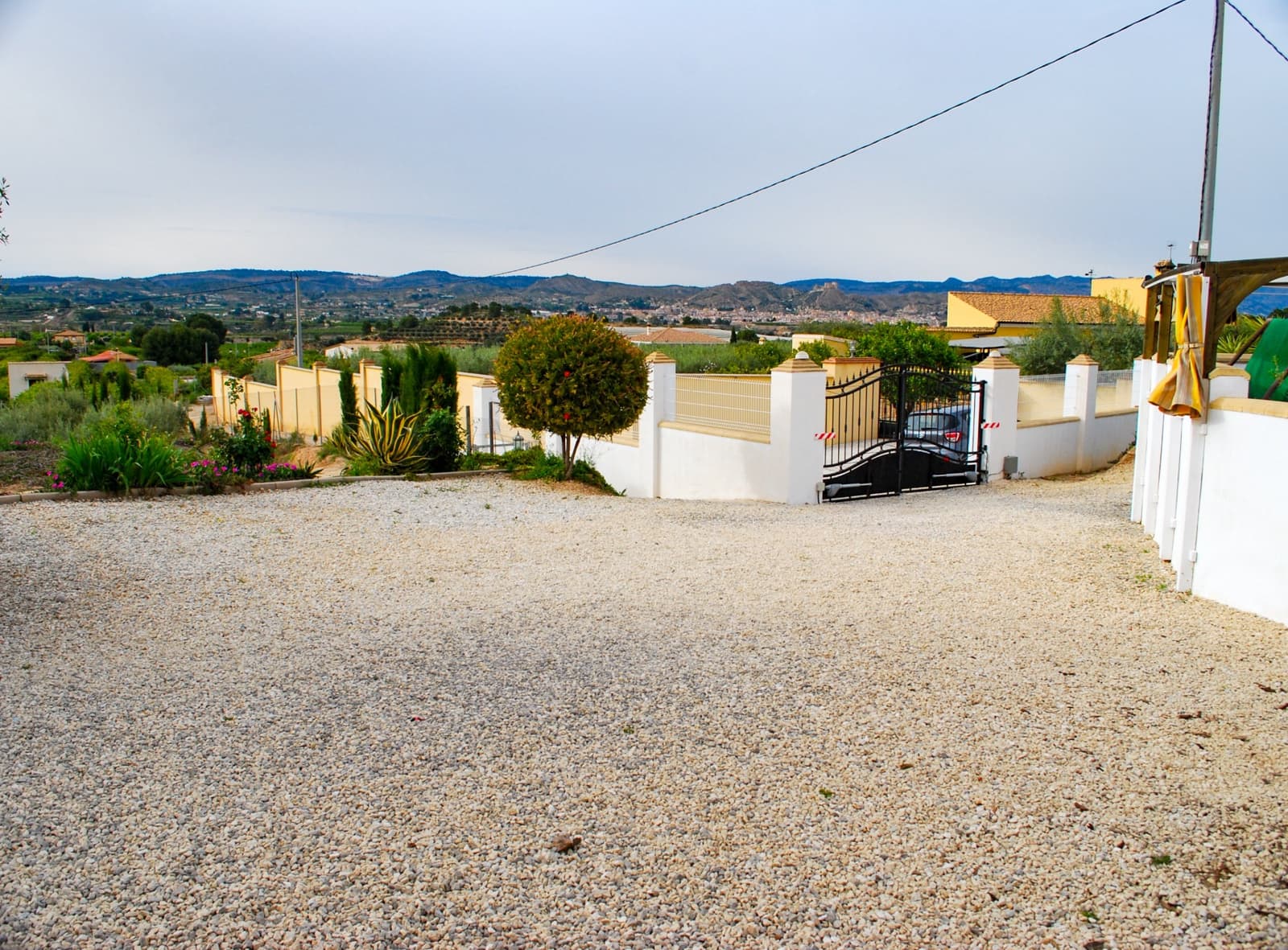 3 bedroom Villa for sale in Pliego with pool garage - € 295,000 (Ref: 9589467)