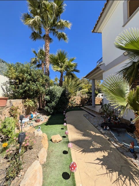 3 soveværelse Villa til salg i Benidorm - € 625.000 (Ref: 9589469)