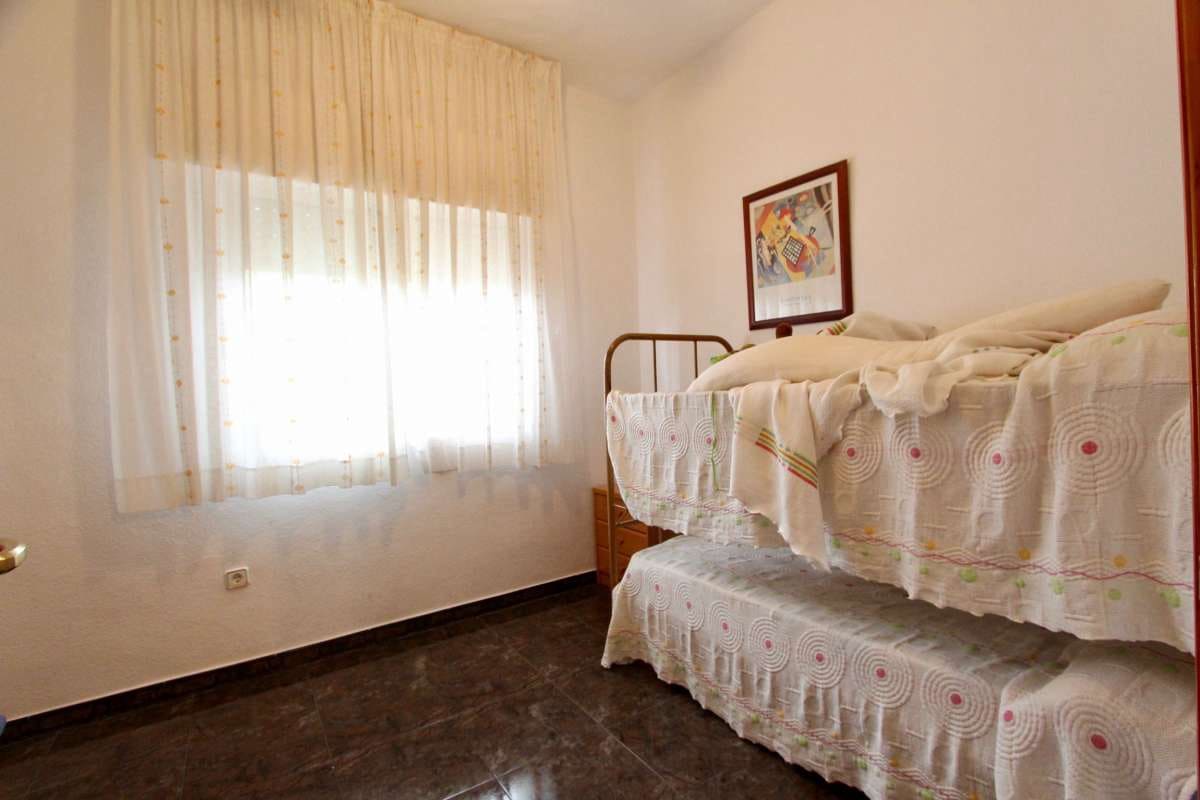 6 bedroom Villa for sale in Canada de San Pedro with pool - € 260,000 (Ref: 9589472)