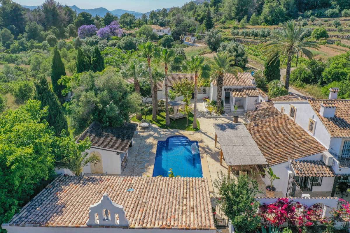 5 bedroom Villa for sale in Jesus Pobre with garage - € 1,550,000 (Ref: 9589498)