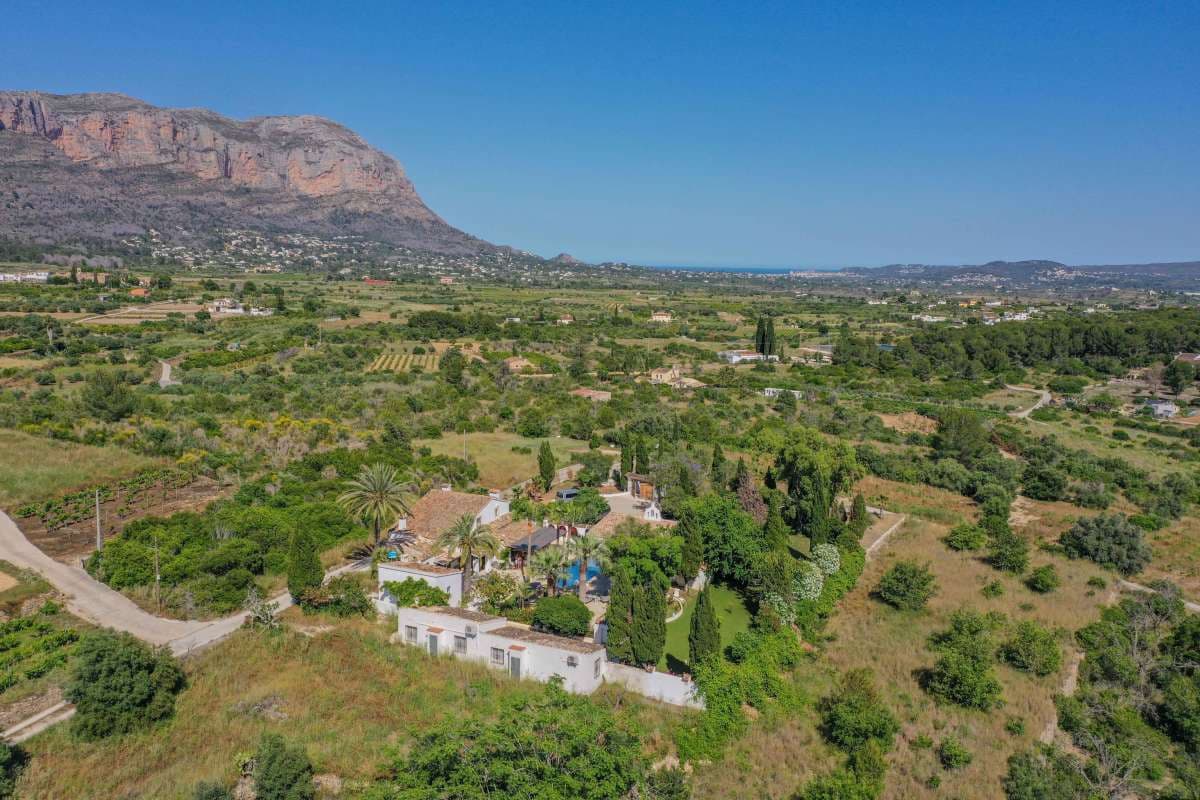 5 bedroom Villa for sale in Jesus Pobre with garage - € 1,550,000 (Ref: 9589498)