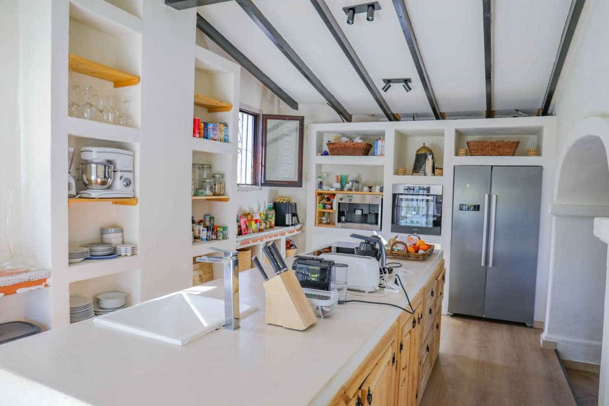 5 bedroom Villa for sale in Jesus Pobre with garage - € 1,550,000 (Ref: 9589498)