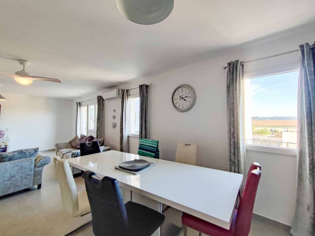 Apartamento de 3 habitaciones en Javea / Xàbia en venta - 375.000 € (Ref: 9589500)