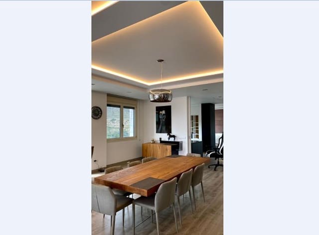 3 slaapkamer Villa te koop in El Campello - € 3.255.000 (Ref: 9589567)