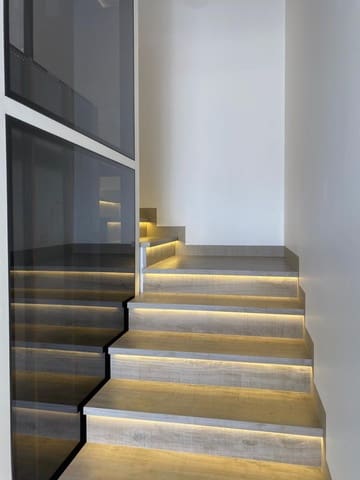 3 slaapkamer Villa te koop in El Campello - € 3.255.000 (Ref: 9589567)