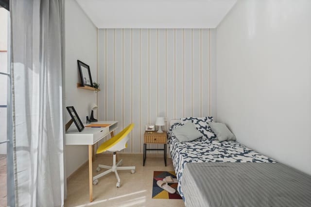 3 soveværelse Byhus til salg i San Miguel de Salinas med swimmingpool garage - € 229.000 (Ref: 9589570)