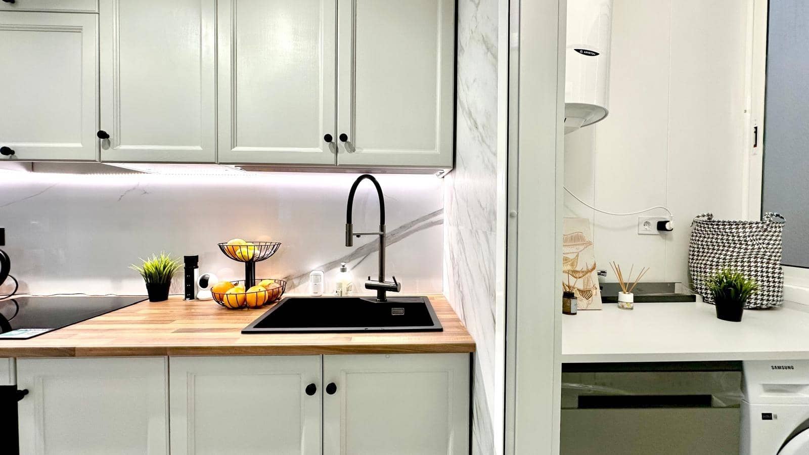 1 chambre Bungalow à vendre à Orihuela Costa avec piscine - 162 000 € (Ref: 9589576)