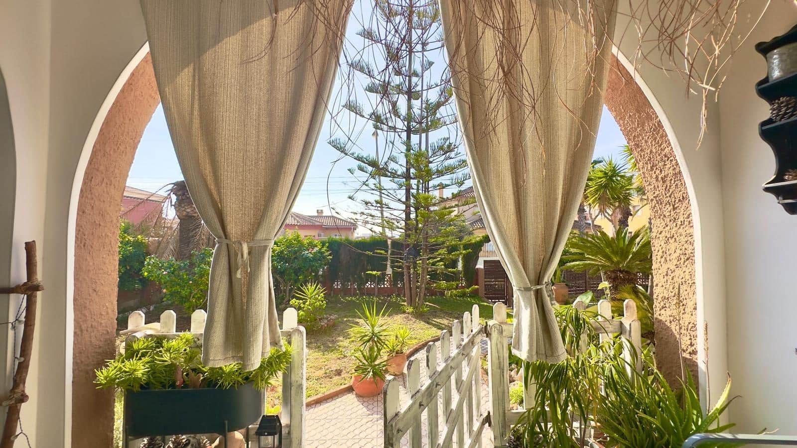 3 sypialnia Willa na sprzedaż w Torrevieja - 749 900 € (Ref: 9589602)