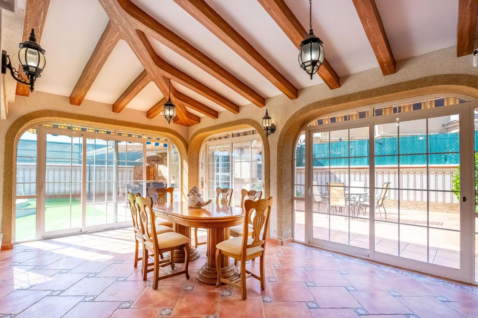 6 bedroom Villa for sale in Torrevieja with pool - € 645,000 (Ref: 9589603)