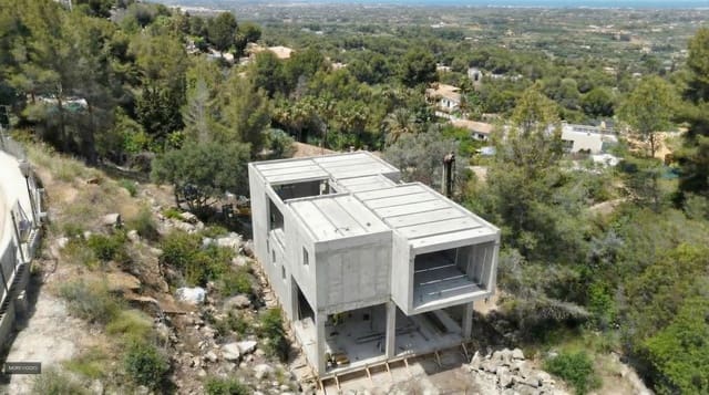 Villa zu verkaufen in La Sella mit Pool - 379.900 € (Ref: 9589648)