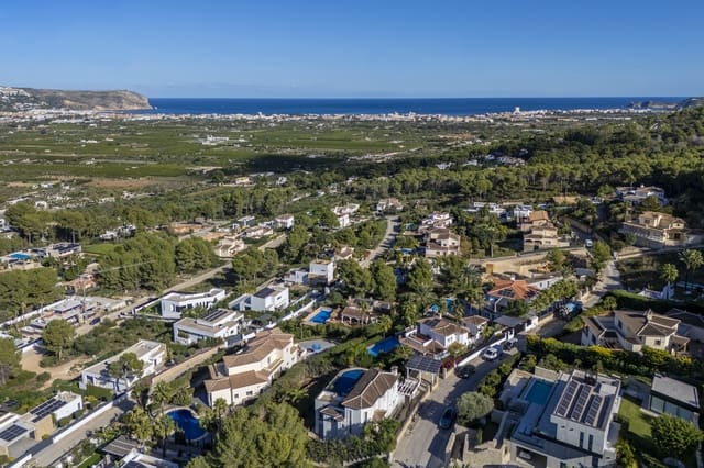 4 soveværelse Villa til salg i Javea / Xàbia med swimmingpool garage - € 1.400.000 (Ref: 9589682)