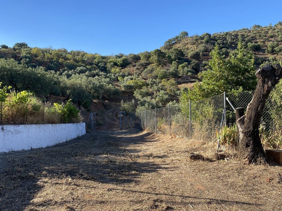 2 sovrum Finca/Hus på landet till salu i Monda - 125 000 € (Ref: 9589692)