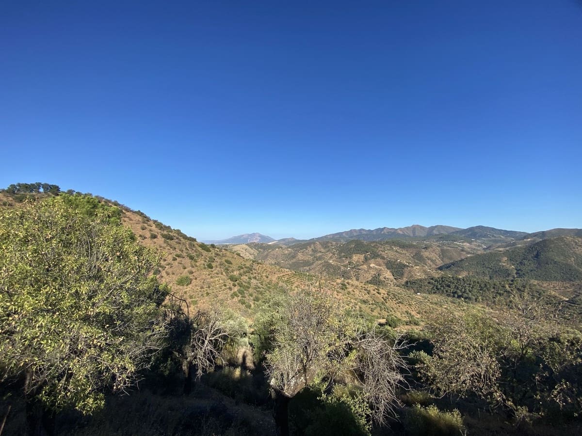 2 sovrum Finca/Hus på landet till salu i Monda - 125 000 € (Ref: 9589692)