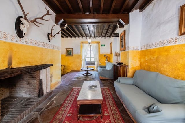 16 soveværelse Finca/Landehus til salg i Málaga by med swimmingpool - € 2.650.000 (Ref: 9589696)