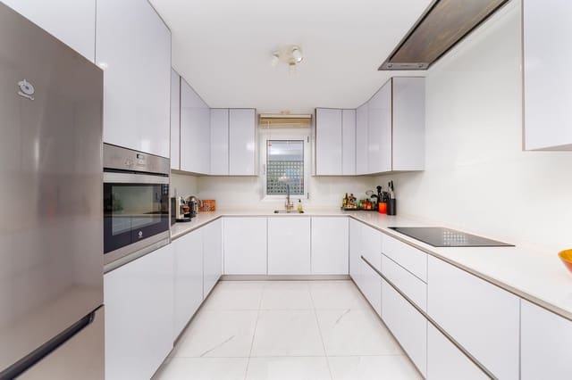 3 chambre Appartement à vendre à Bel-Air, Estepona avec piscine - 499 000 € (Ref: 9589702)