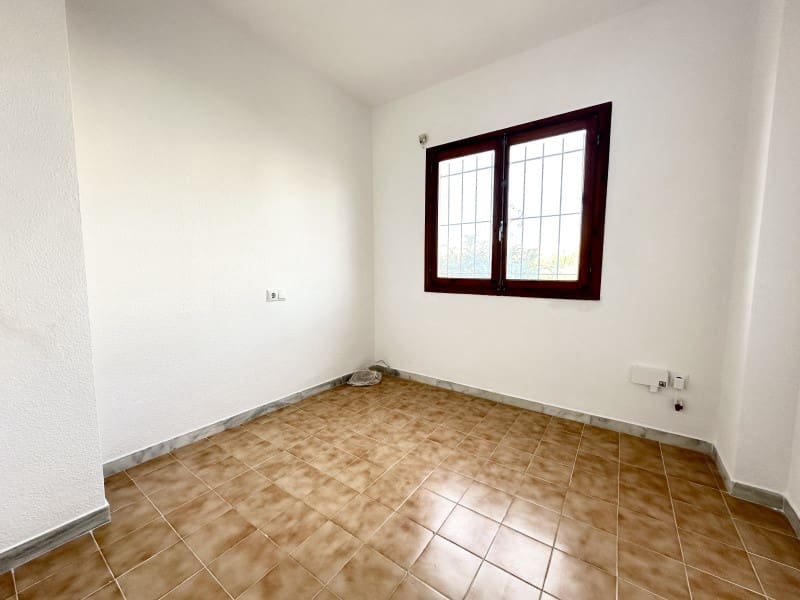 Casa de 2 habitaciones en Torrevieja en venta - 139.000 € (Ref: 9589732)